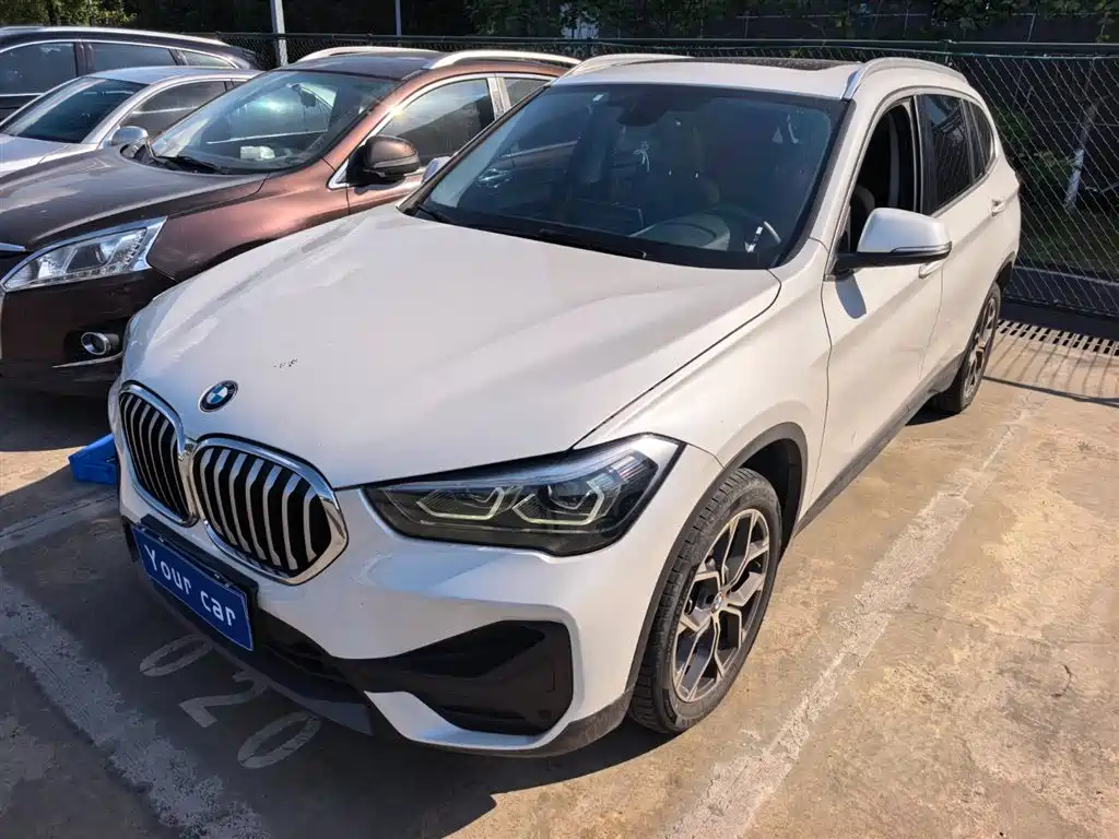 BMW X1 2022 sDrive25Li Leading