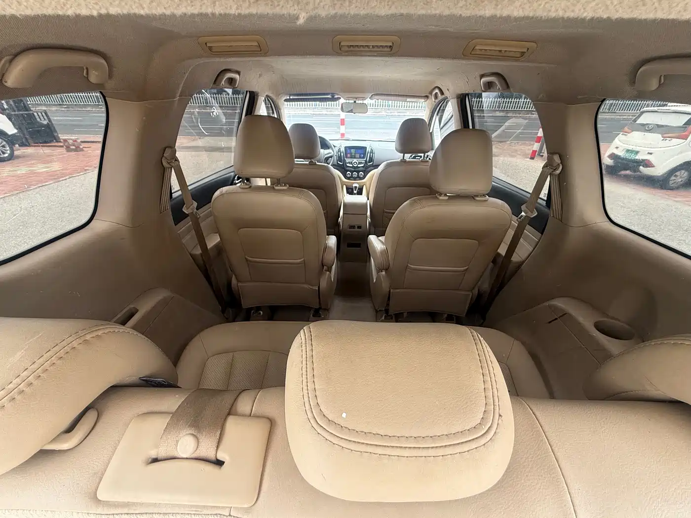 Baojun 730 2015 2014 1.5L Manual Comfort 7-seater