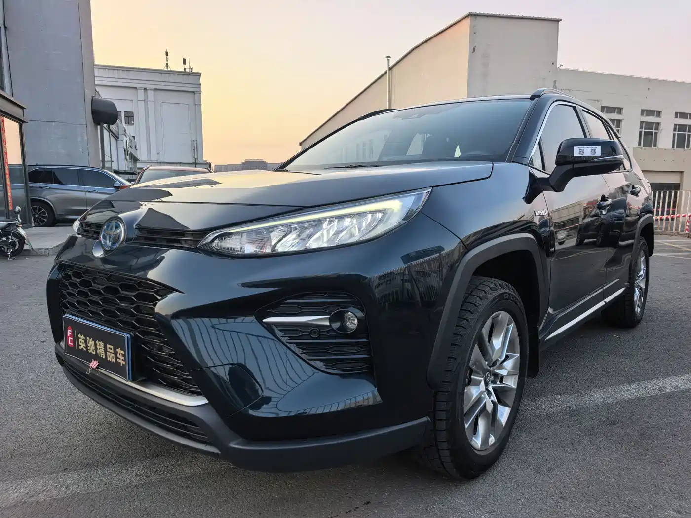 Toyota Wildlander 2020 Hybrid 2.5L E-CVT AWD Luxury Edition