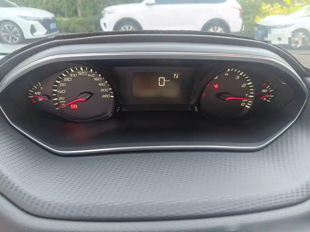 Photo 4 - Peugeot 308