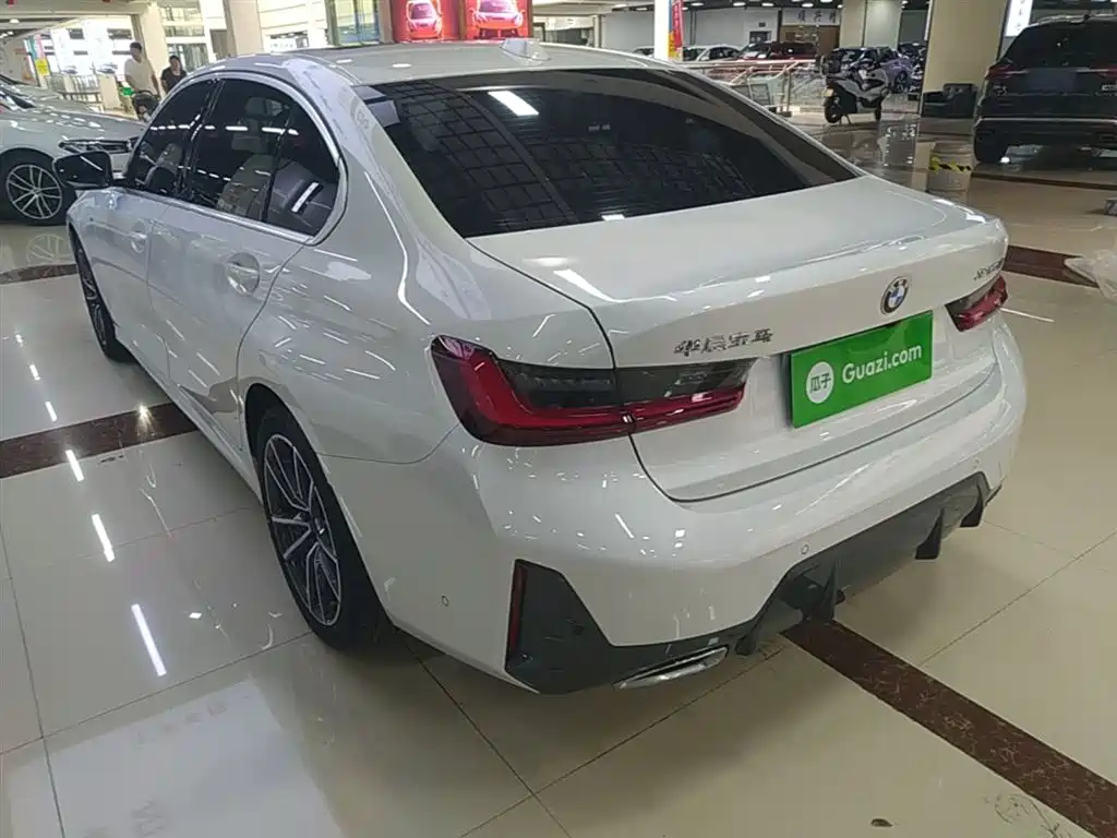 BMW 3 Series 2024 325Li M Sport Package фото 5