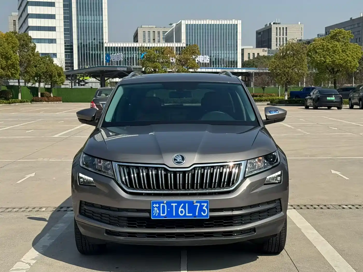 Škoda Kodiaq 2017 TSI330 5-seater 2WD Standard Edition фото 2
