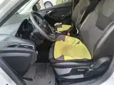 Фото 8 - Ford Focus