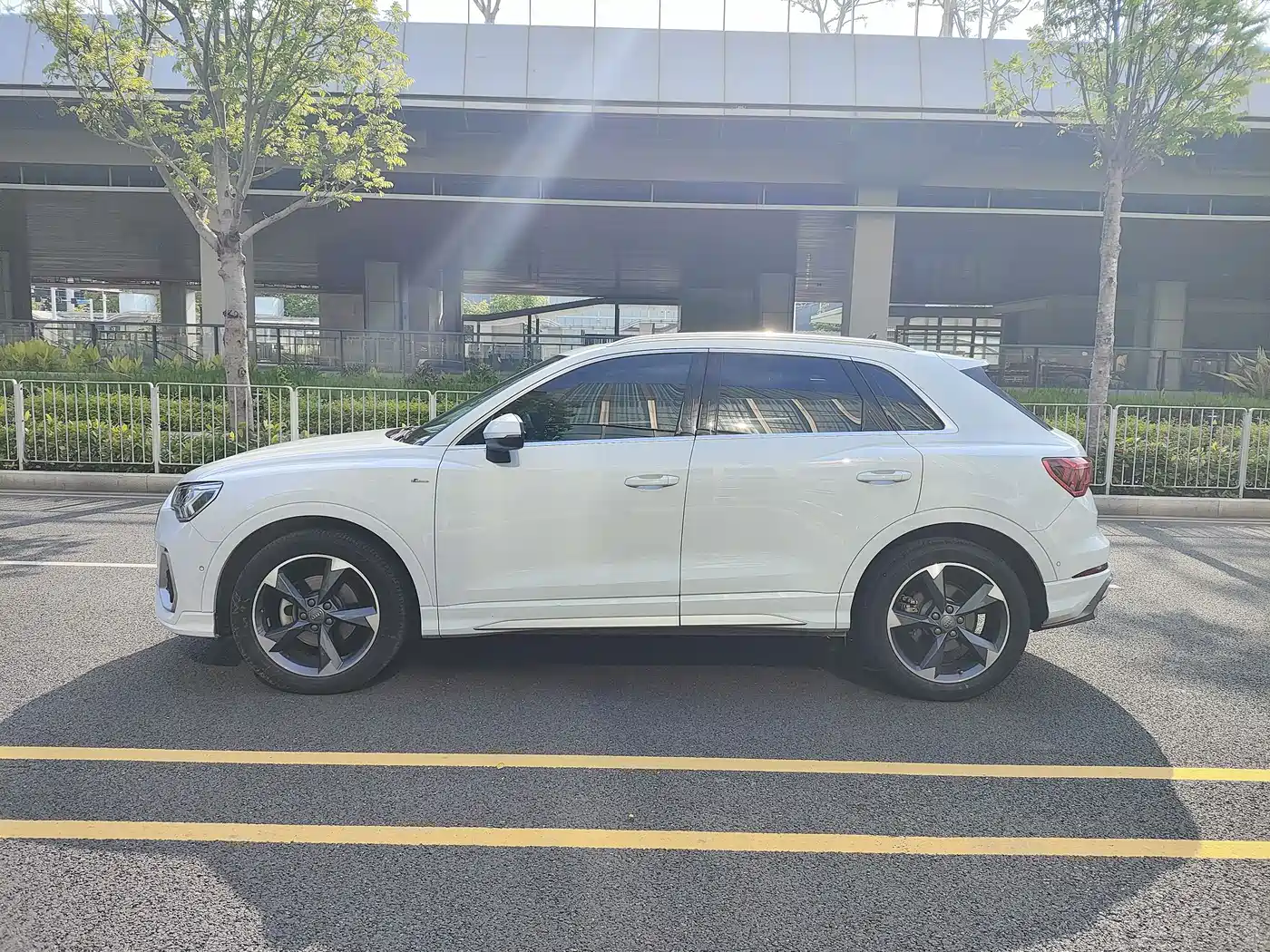 Audi Q3 2021 35 TFSI Fashion Sport фото 4