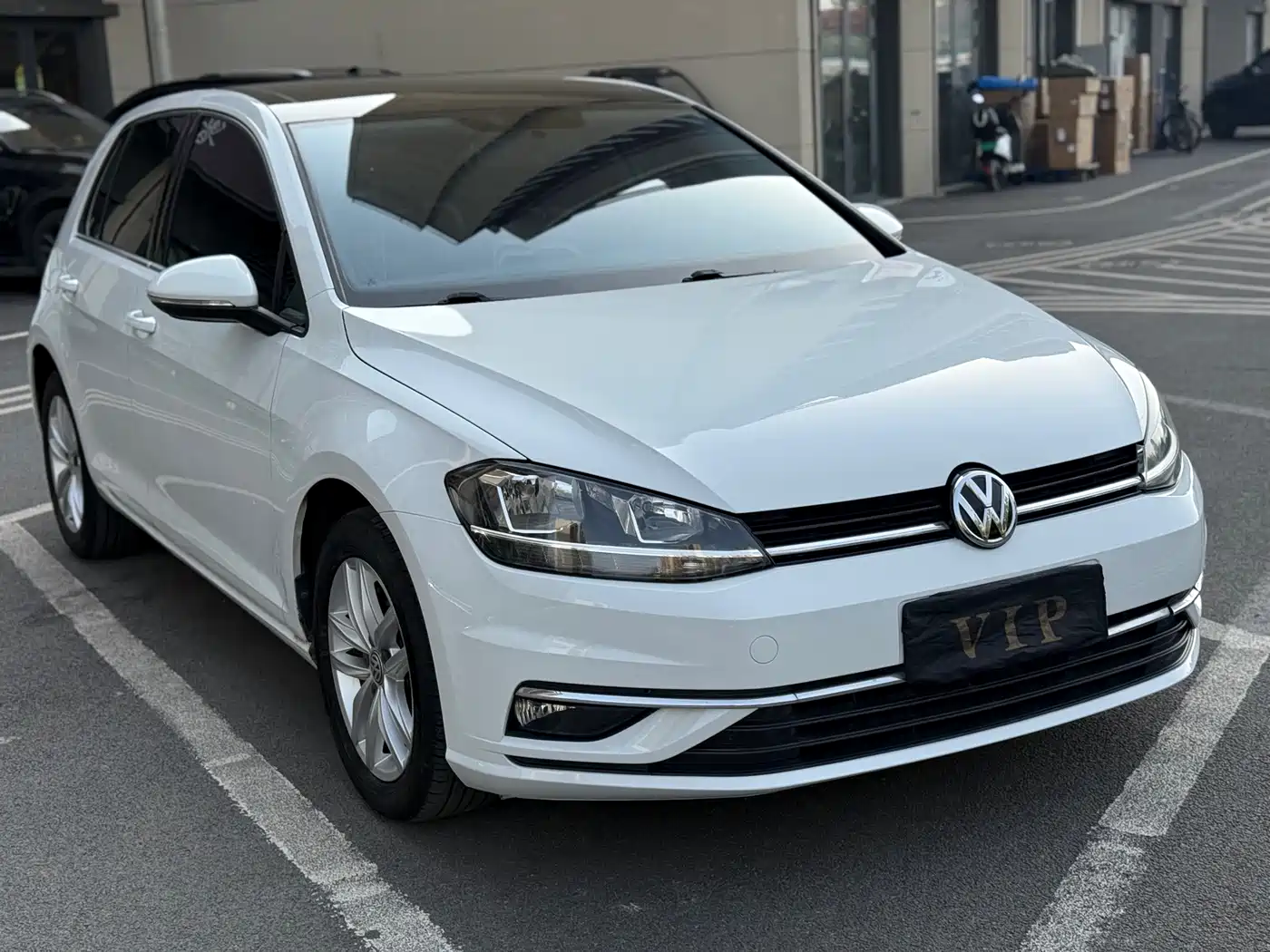 Volkswagen Golf 2018 230TSI Automatic Comfort фото 3