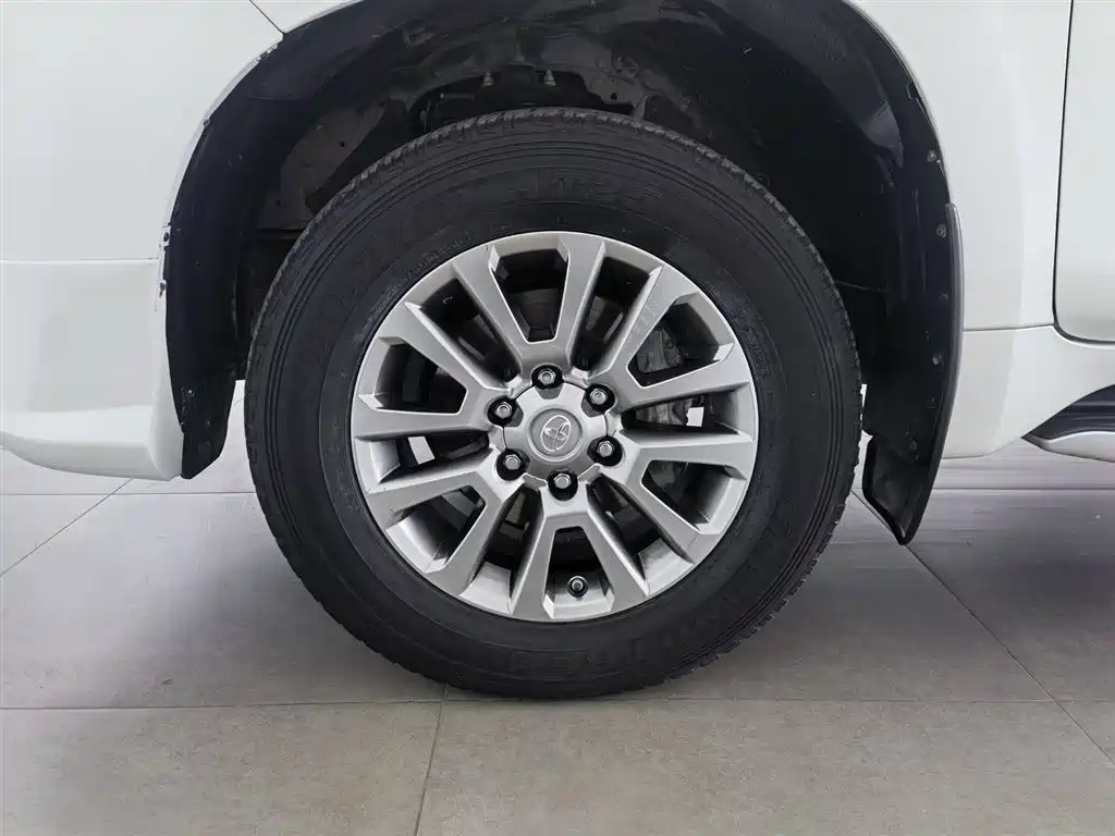 Toyota Prado 2019 3.5L Automatic TX-L Zunxiang Edition with Rear-mounted Spare Tire фото 17