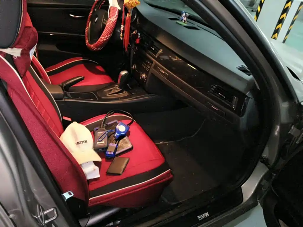 BMW 3 Series (Import) 2012 2012 318i Leading
