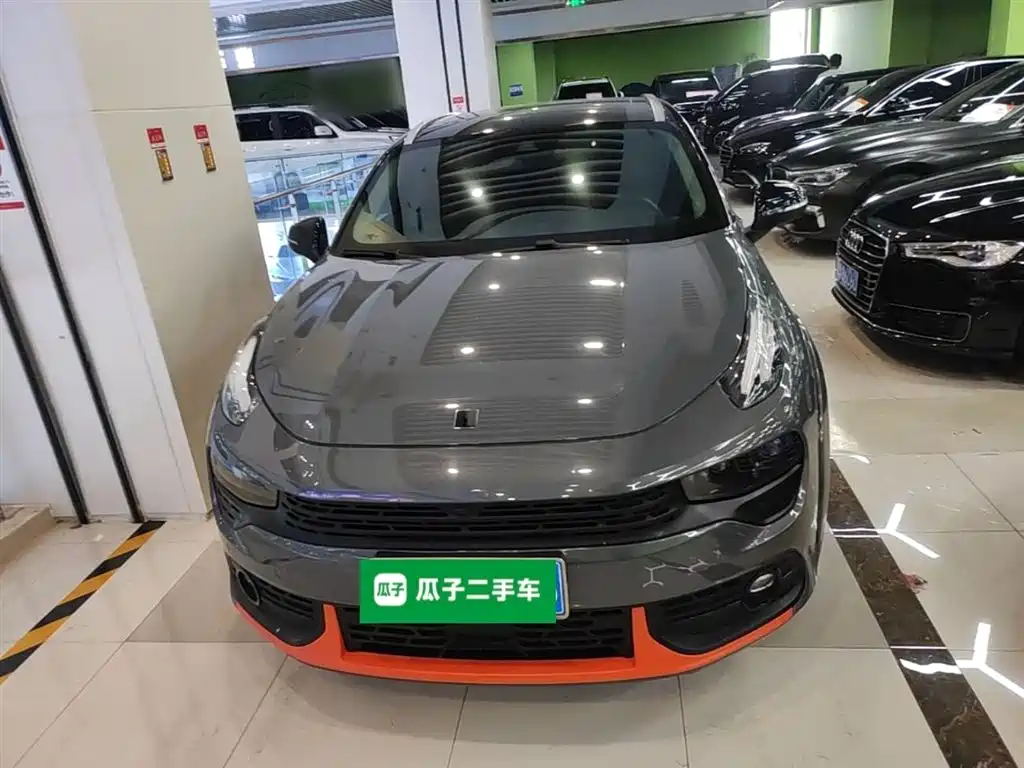 Lynk & Co 02 2019 1.5T DCT 2WD Shine Pro Edition China VI фото 3