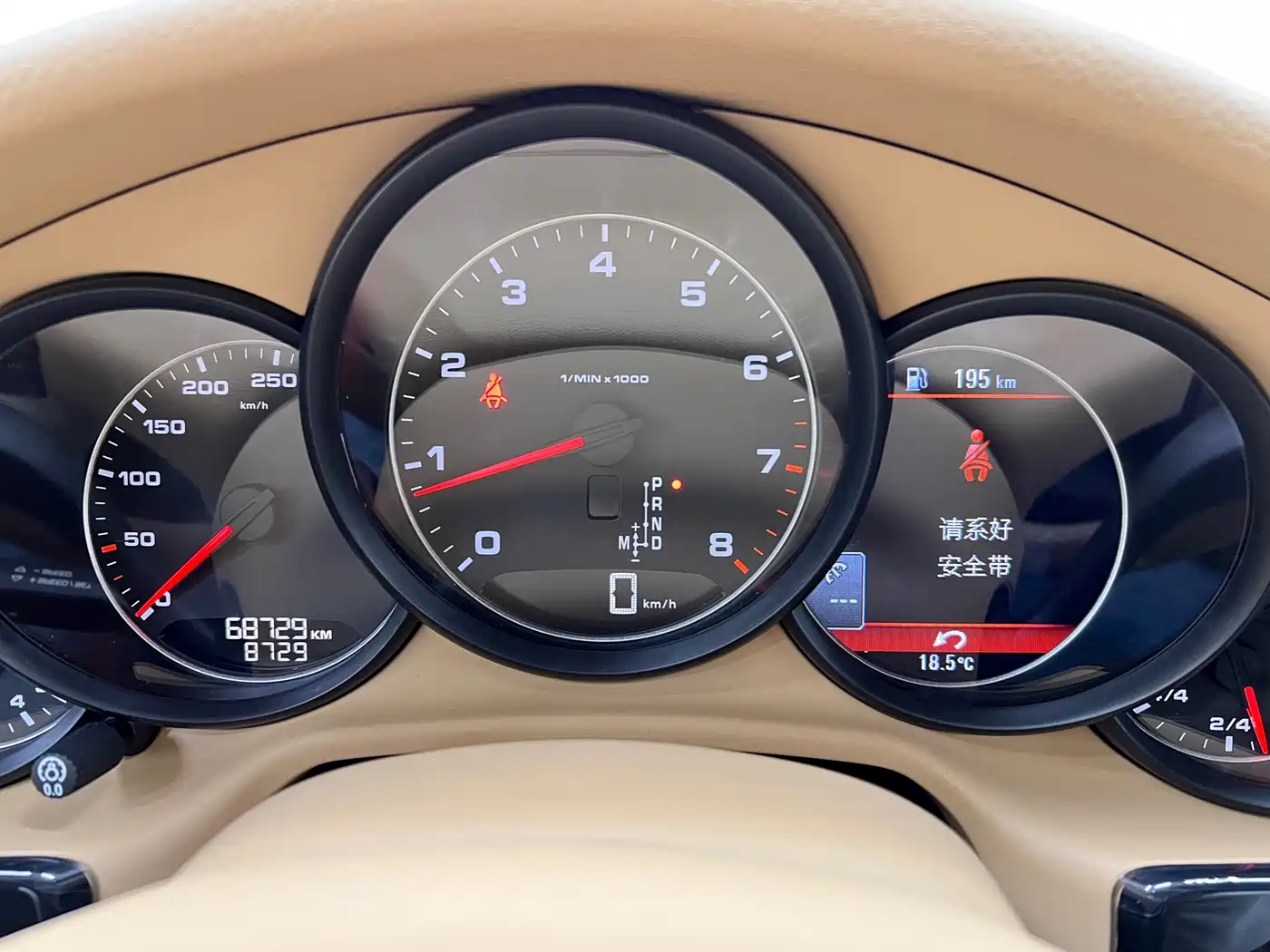 Porsche Panamera 2016 Panamera 4 Edition 3.0T фото 22