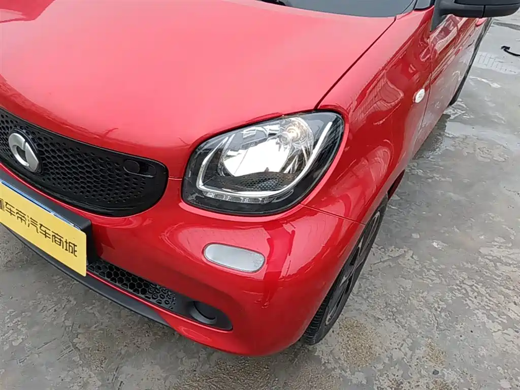 smart forfour 2017 2016 1.0L 52kW Passion Edition