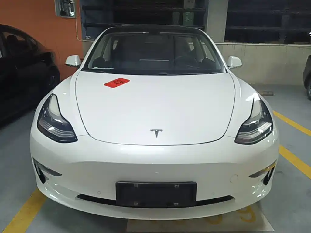 Photo 3 - Tesla Model 3 (Import)