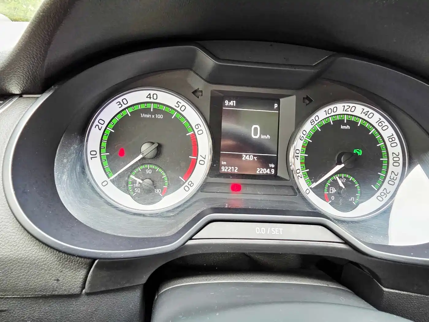 Škoda Octavia 2019 1.5L Automatic Luxury Edition фото 11