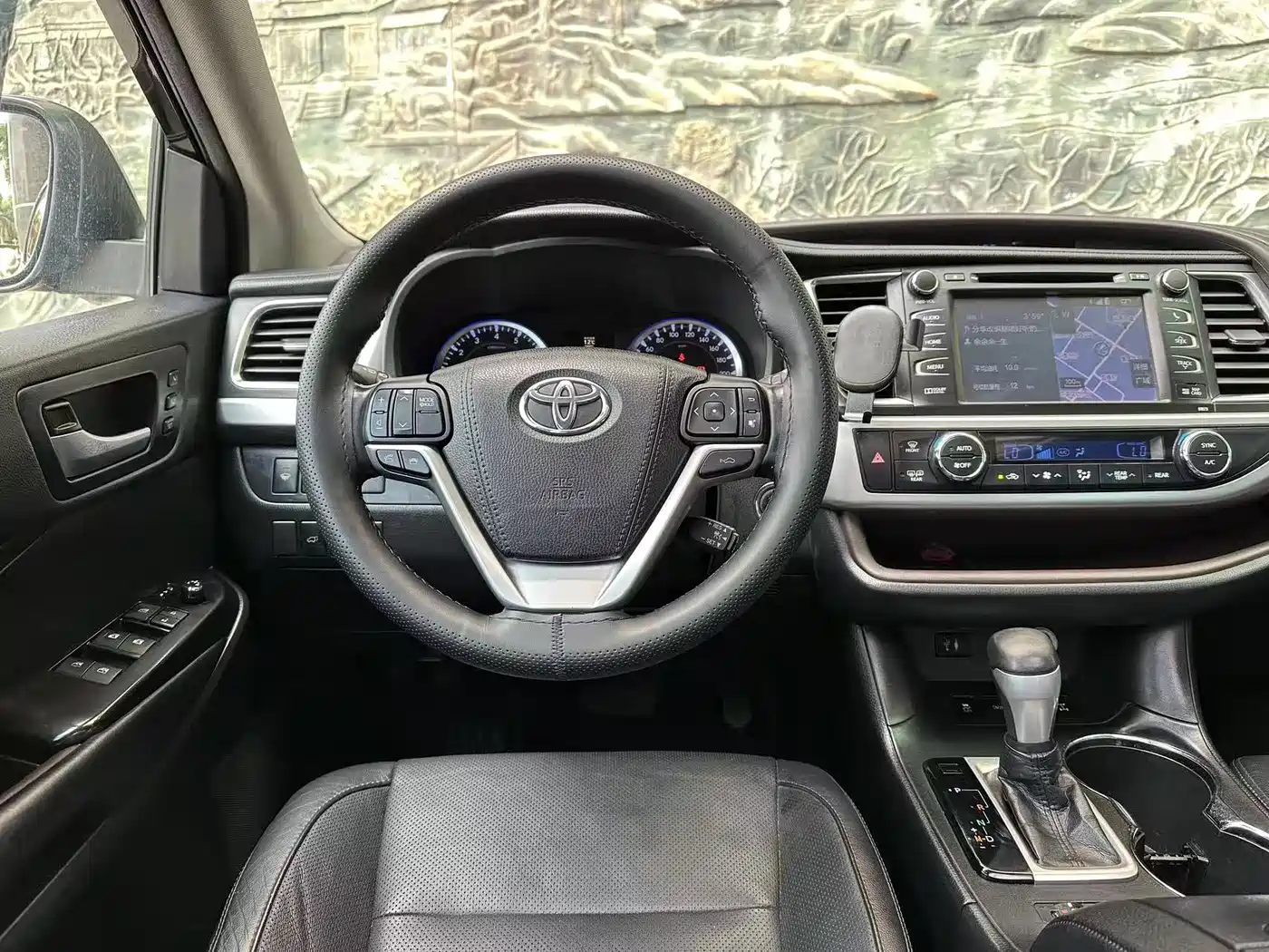 Toyota Highlander 2017 2.0T 4WD Ultimate 7-Seater фото 8