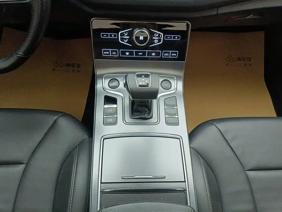 Hongqi H5 2020 1.8T Automatic Smart Connection Qi Rhythm Edition фото 16