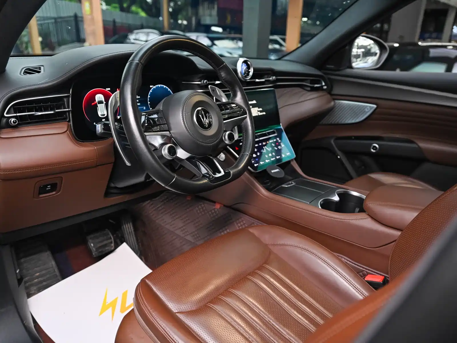 Фото 8 - Maserati Grecale