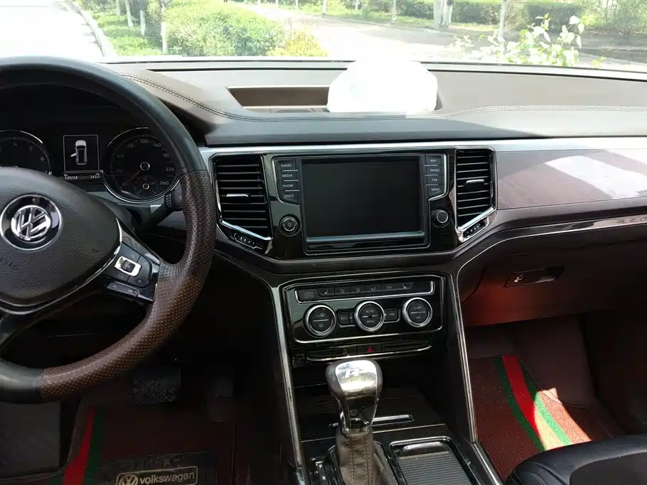 Volkswagen Teramont 2017 380TSI 4WD Luxury Edition фото 13