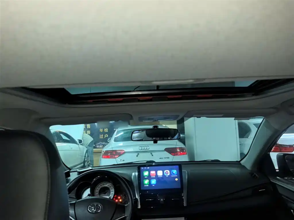 Toyota YARiS L Zhi Xuan 2015 1.5G Auto Sunroof Special Edition фото 18