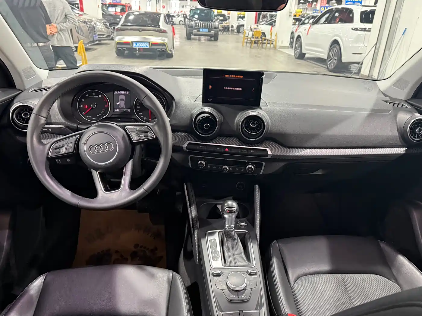 Audi Q2L 2018 35 TFSI Fashion Elegance China V фото 6