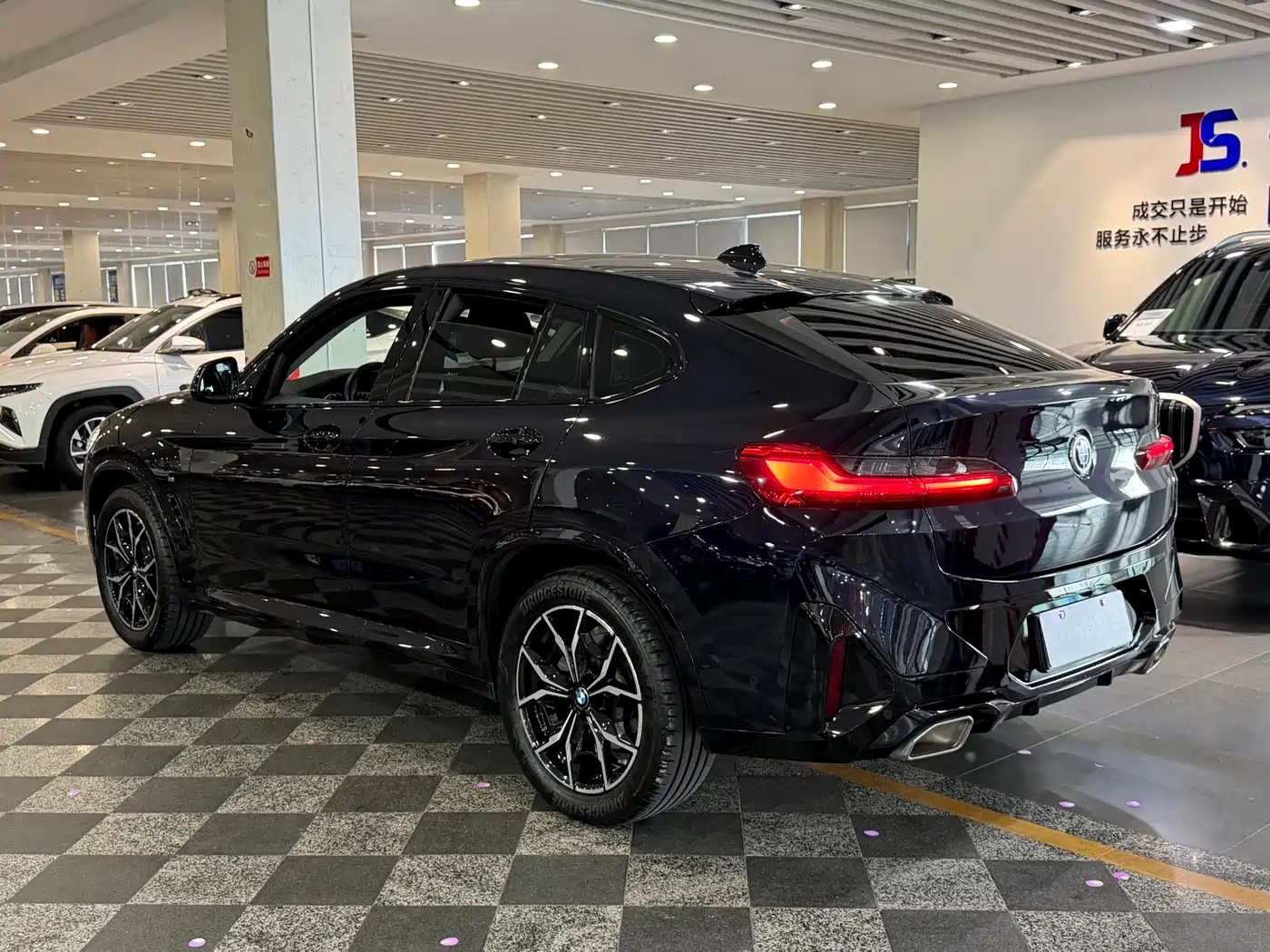BMW X4 2023 2022 xDrive 25i M Sport Package