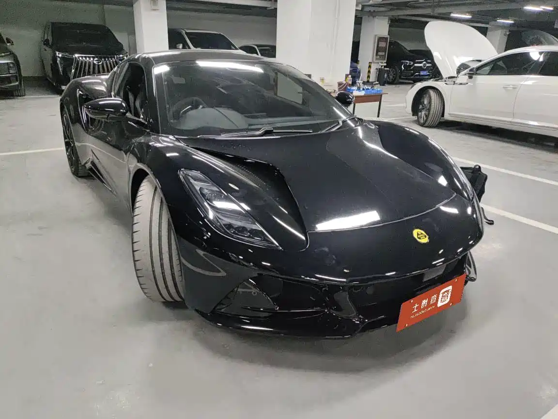 Lotus Cars EMIRA 2021 2.0T DCT First Edition фото 2
