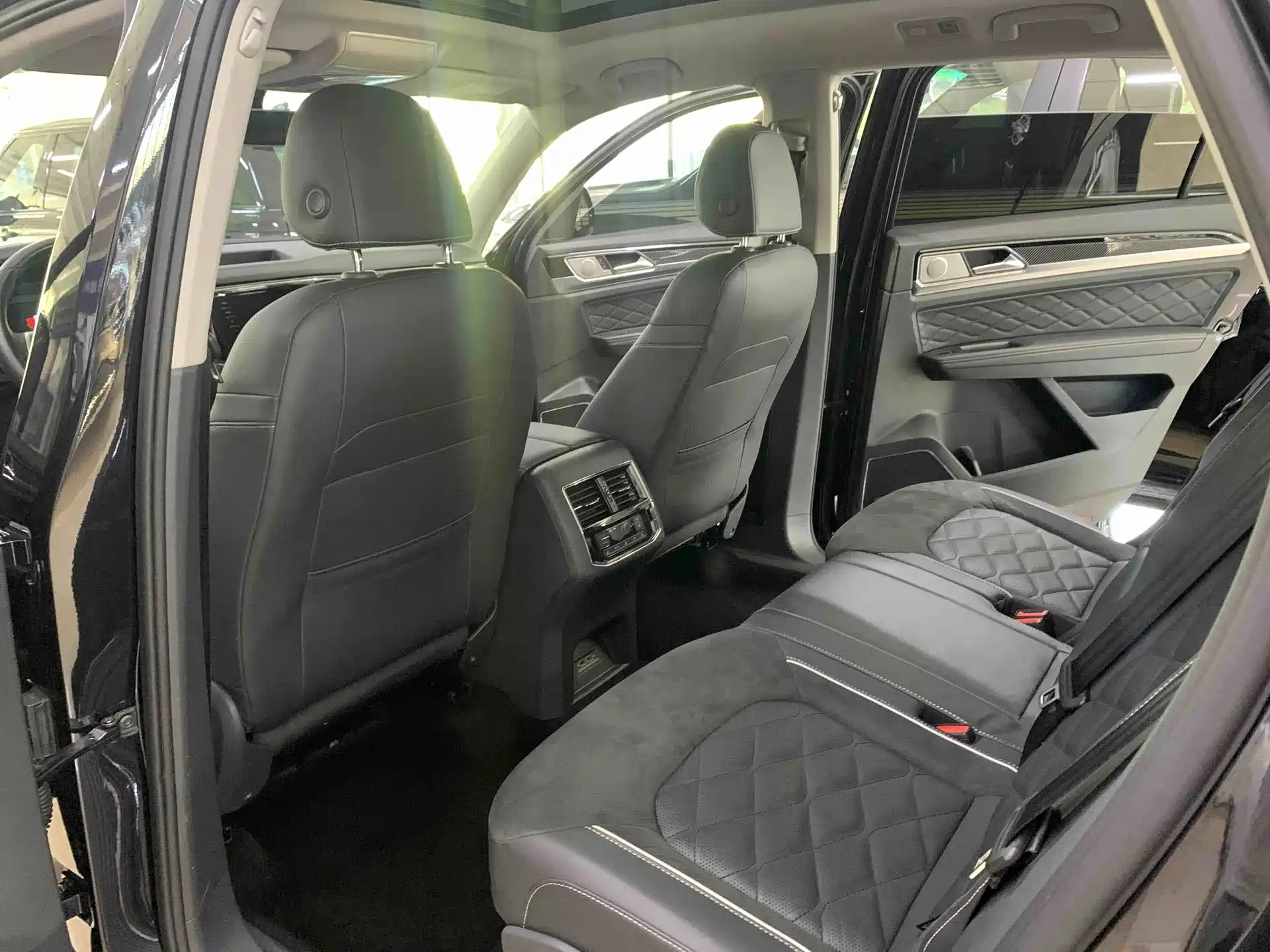 Фото 8 - Volkswagen Teramont
