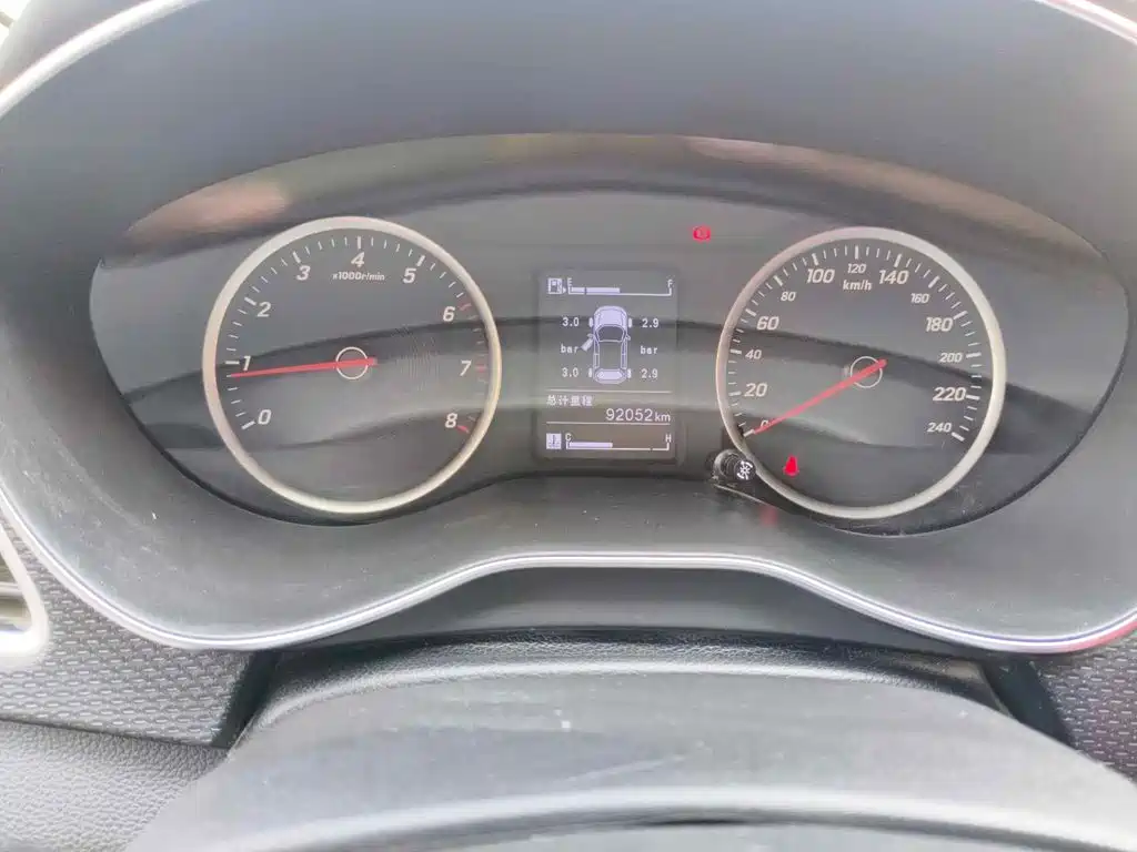 Baojun 730 2019 2019 1.5L Manual Fashion Edition 7-Seater China VI