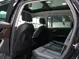 Фото 9 - Audi Q7