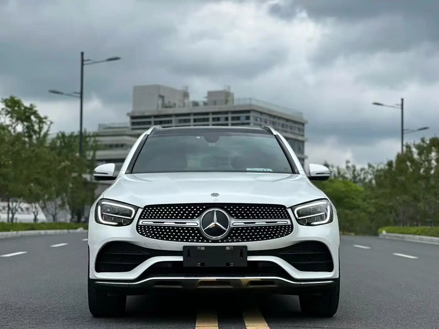 Mercedes-Benz GLC 2020 GLC 260 L 4MATIC Luxury фото 2