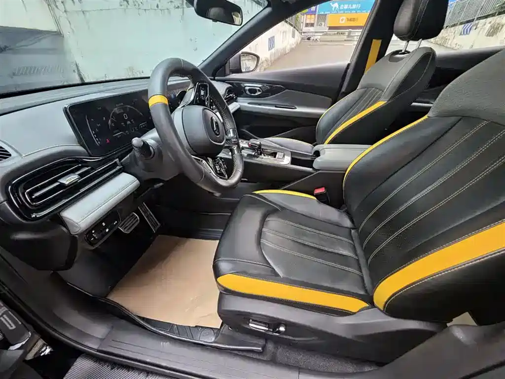 GAC Trumpchi Trumpchi Emkoo 2021 270T DCT J15 Edition фото 4