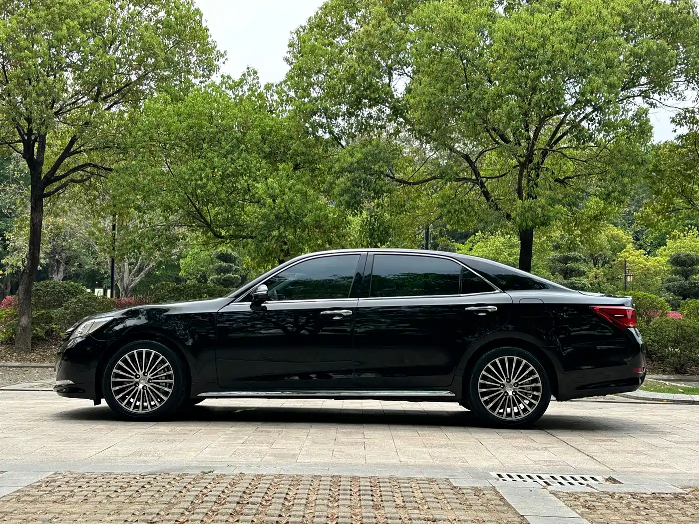 Toyota Crown 2018 2.0T Sport Edition фото 20