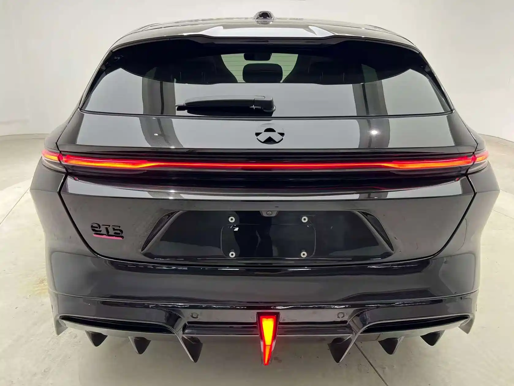 Фото 28 - NIO ET5T
