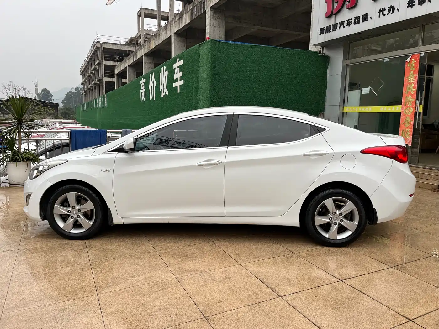 Hyundai Langdong 2012 1.6L Automatic Fashion фото 5