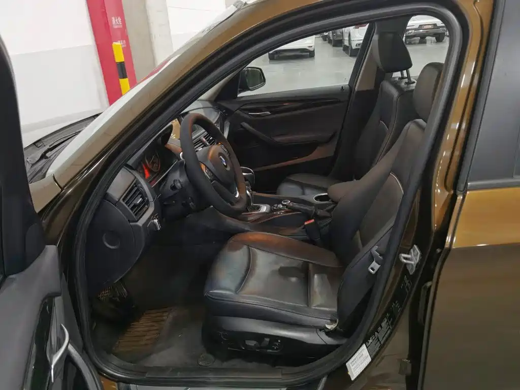Photo 10 - BMW X1