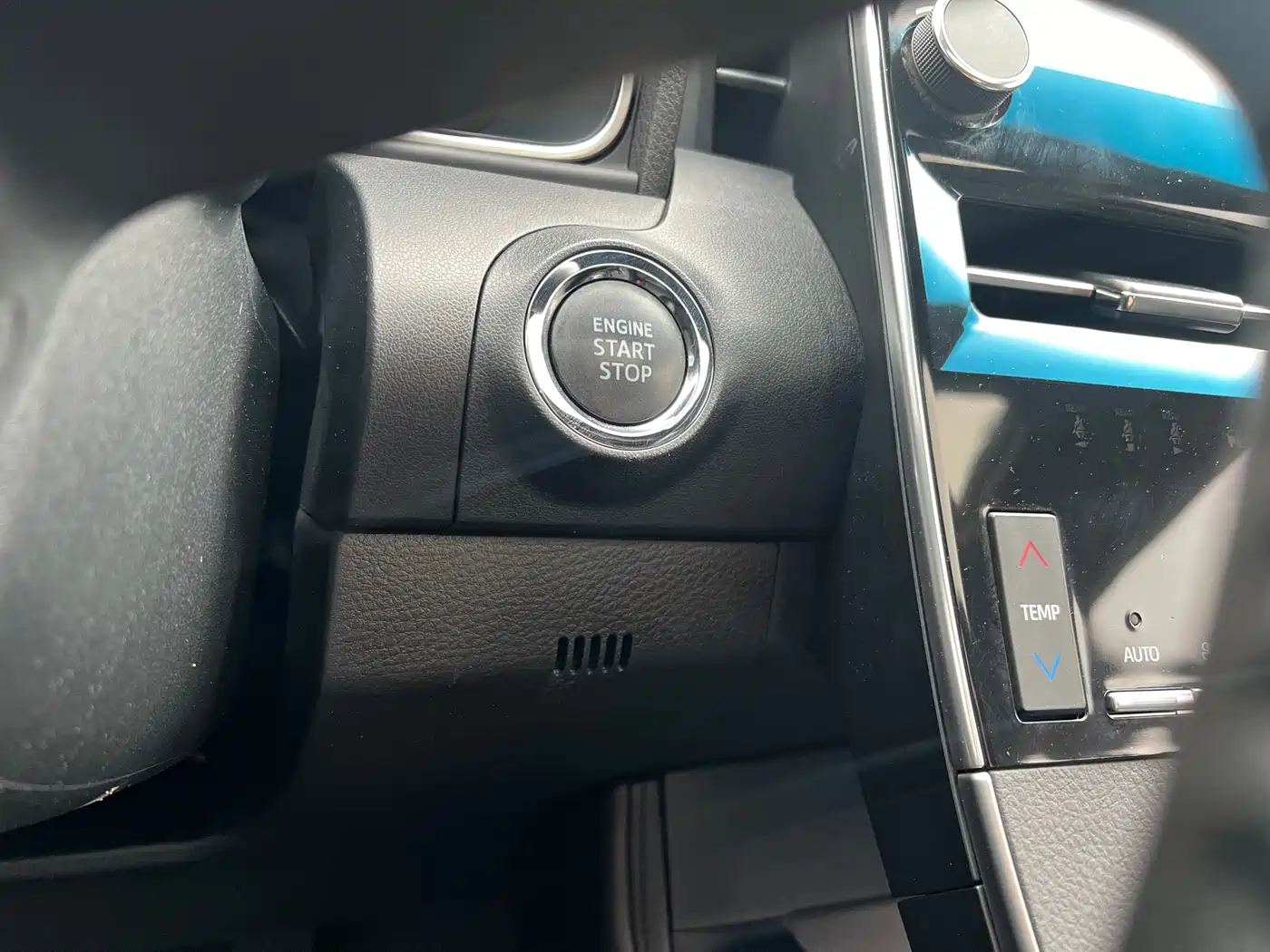 Toyota Avalon 2019 2.0L Luxury Edition (China VI) фото 18