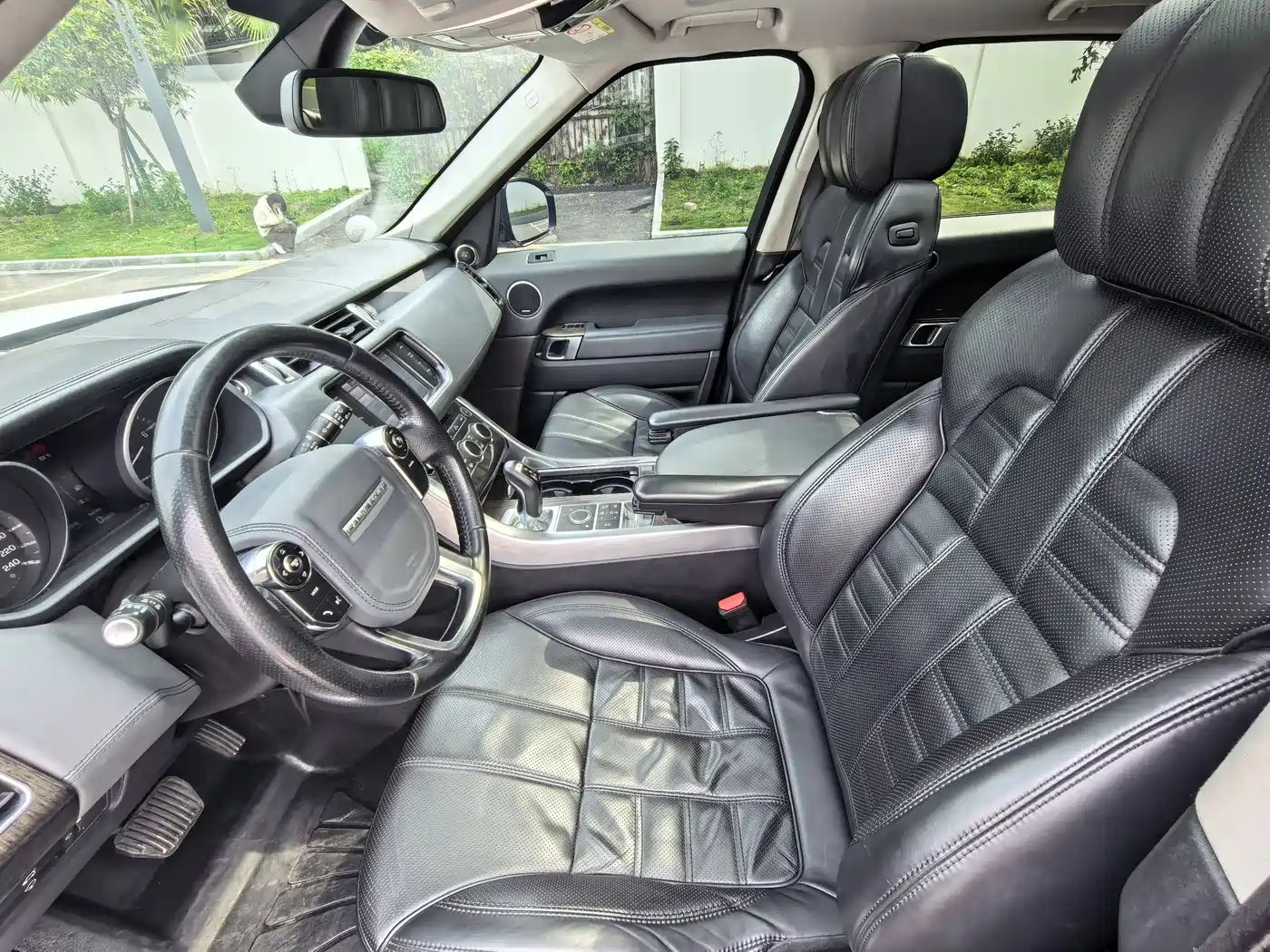 Land Rover Range Rover Sport 2014 3.0 SC V6 HSE DYNAMIC фото 4