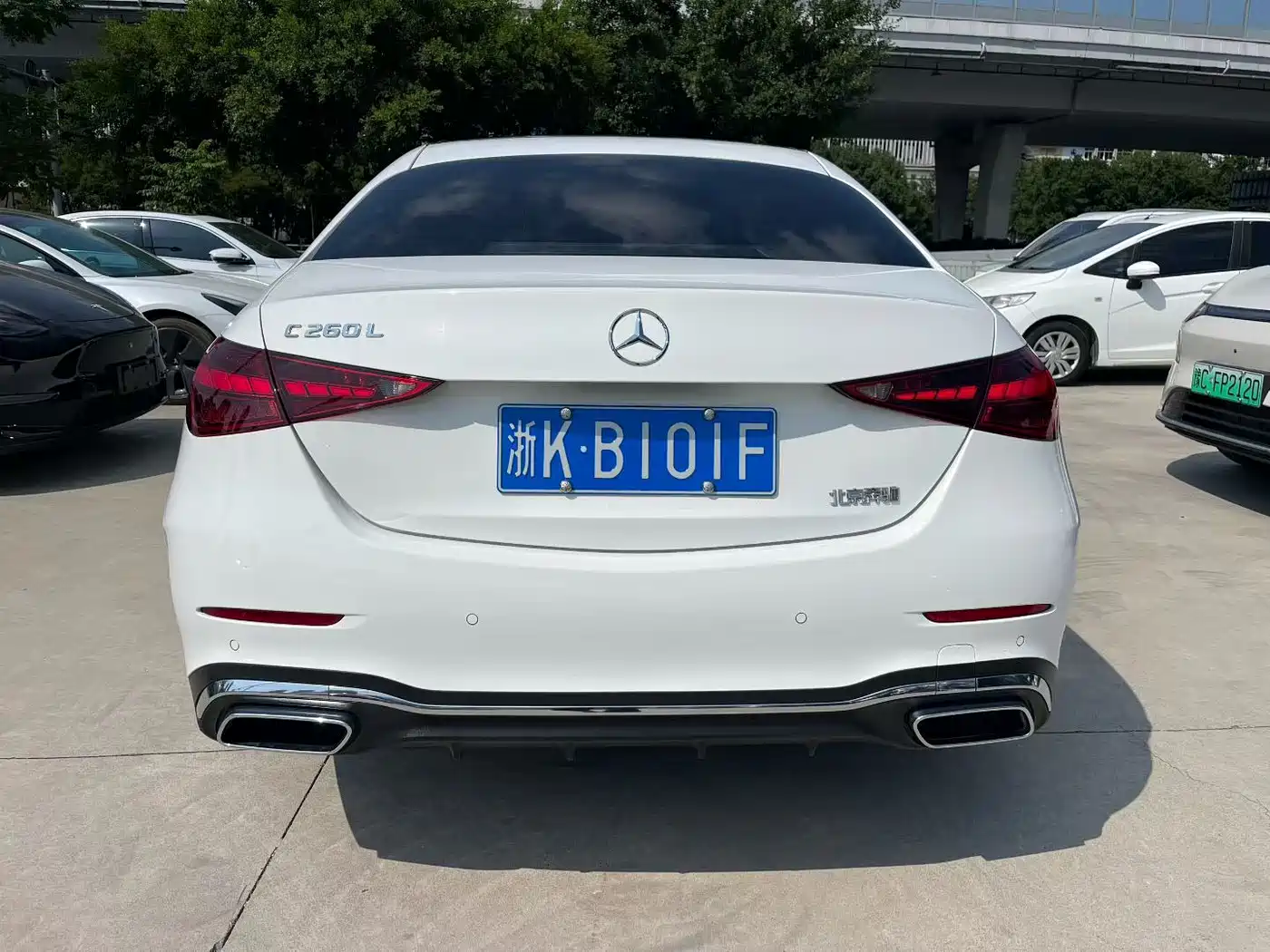 Photo 3 - Mercedes-Benz C-Class
