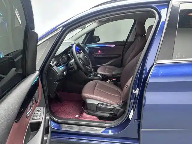 BMW 2 Series Touring 2019 2018 218i Sport Line