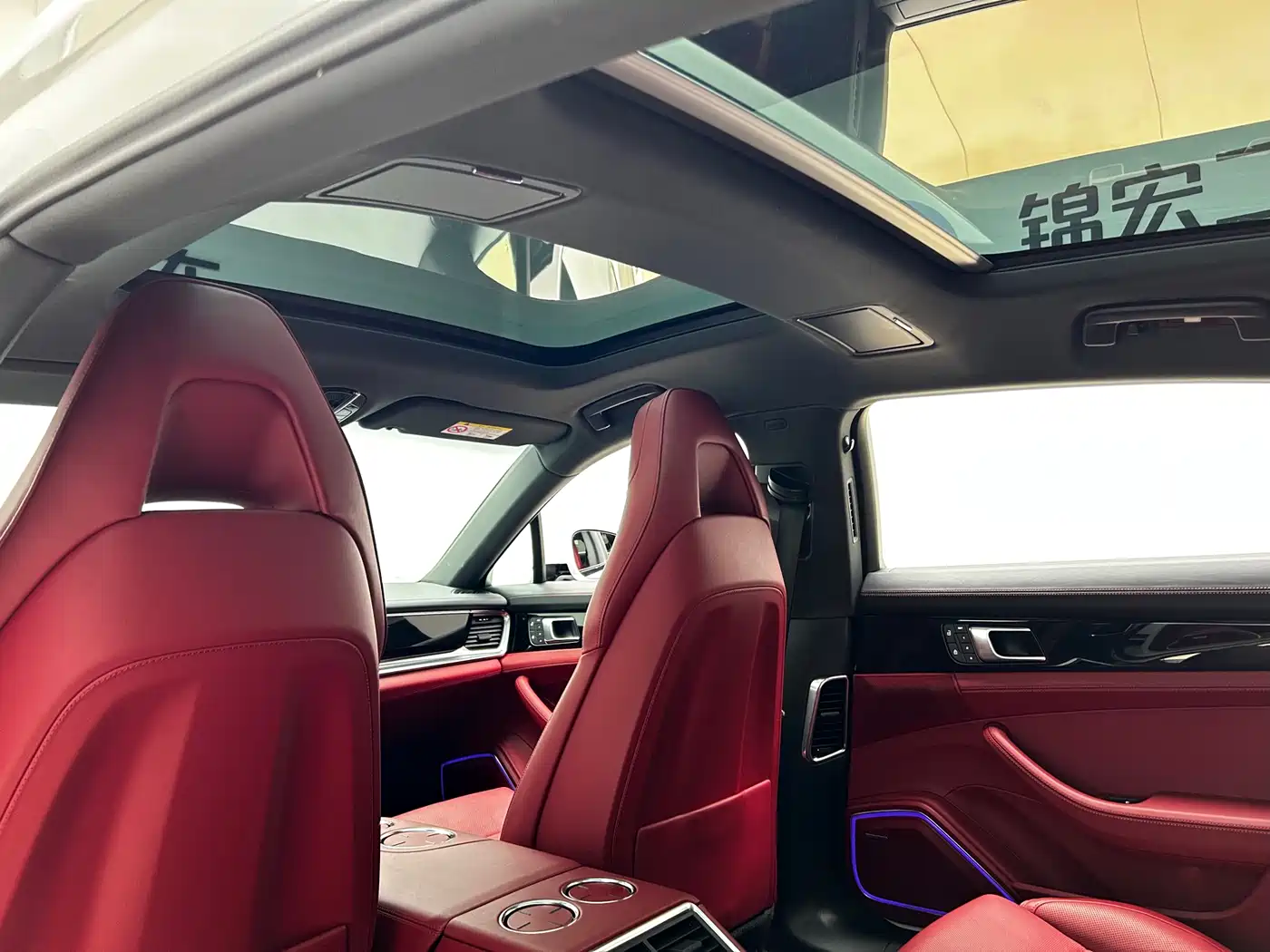 Porsche Panamera 2023 Panamera 4 Executive Long Wheelbase 2.9T фото 25