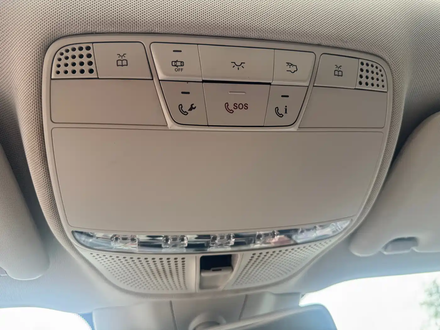 Mercedes-Benz E-Class 2016 E 300 L Fashion Type фото 18