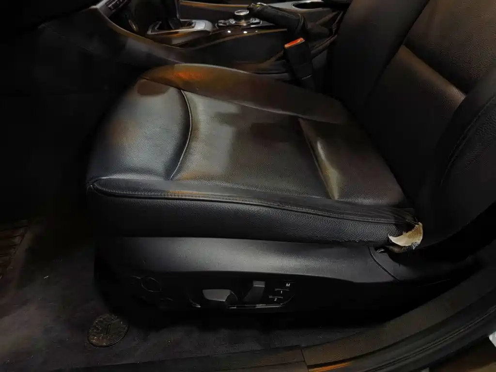 Фото 20 - BMW X1