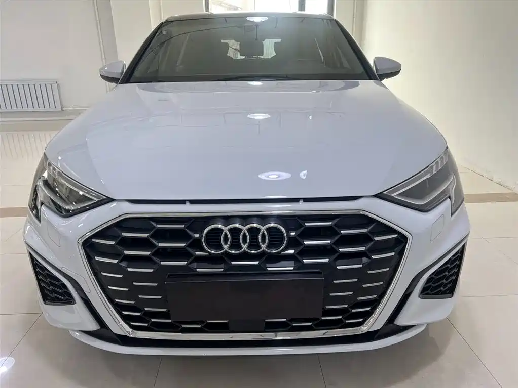 Audi A3 2022 Sportback 35 TFSI Style Sport фото 2