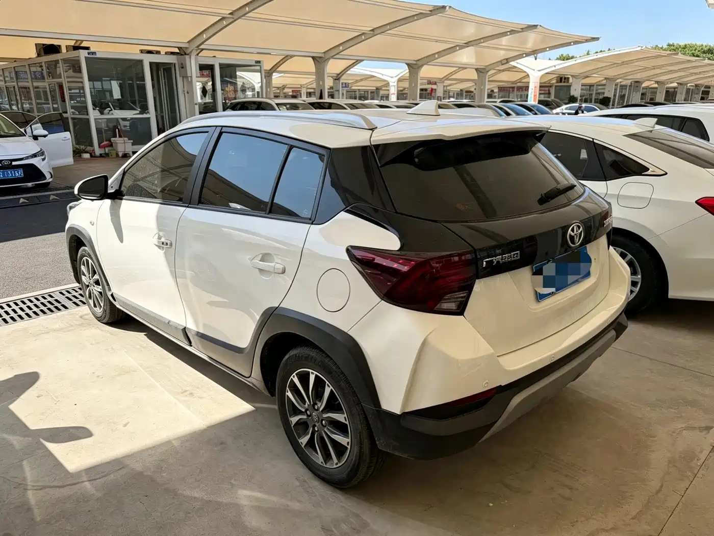 Toyota YARiS L Zhi Xuan 2023 2022 Zhi Xuan X 1.5L CVT Luxury PLUS Edition