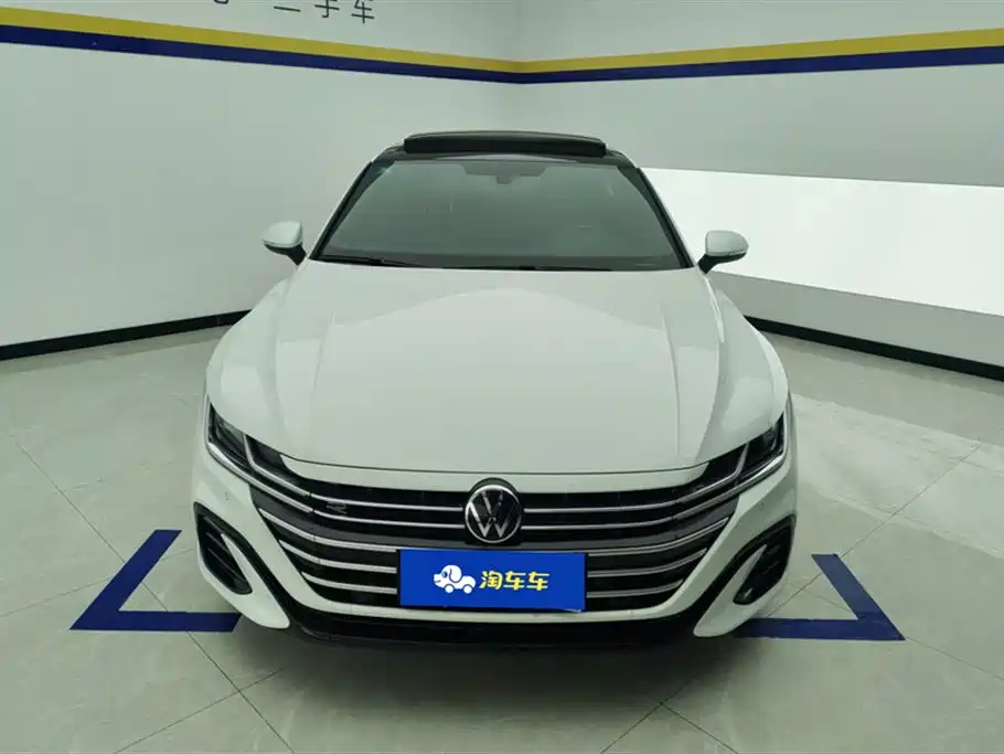 Volkswagen FAW-Volkswagen CC 2023 330TSI Dazzle Edition фото 2