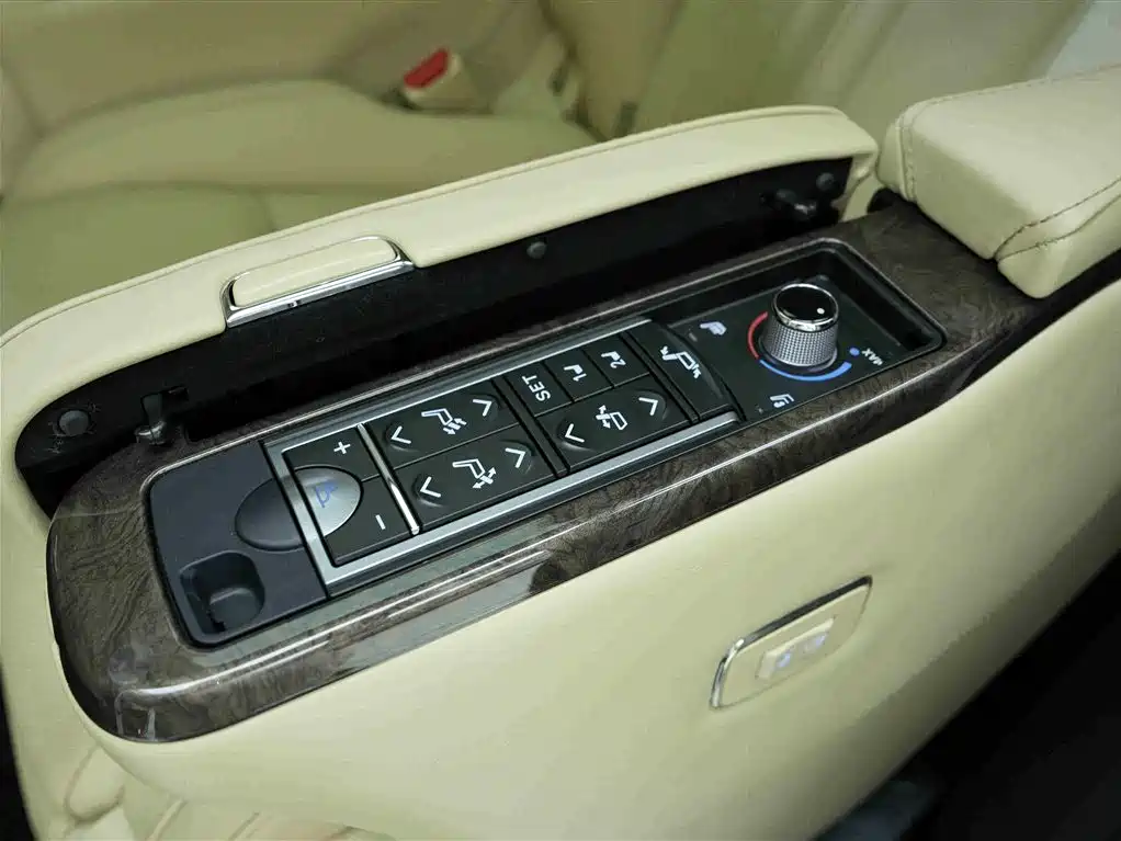 Toyota Alphard 2018 Facelift 3.5L Premium Edition фото 21