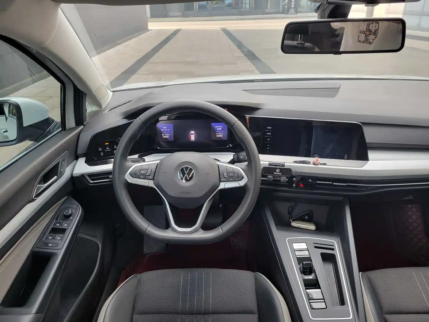 Volkswagen Golf 2023 280TSI DSG Pro фото 11