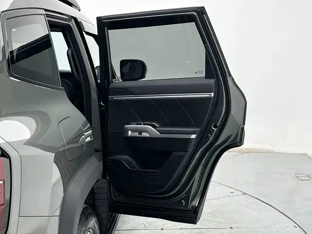 Deepal Deep Blue G318 2025 2024 AWD Air Suspension Edition