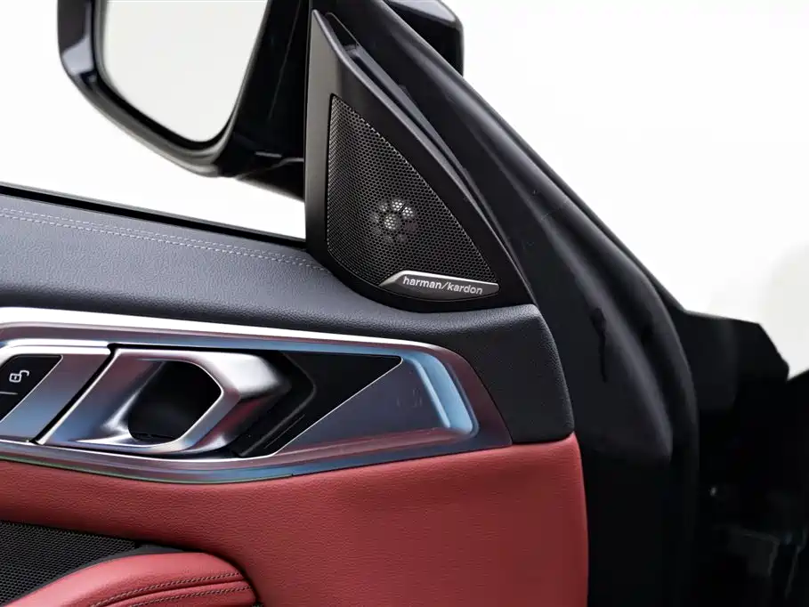 BMW 4 Series 2023 430i Convertible M Sport Shadowline Package фото 16