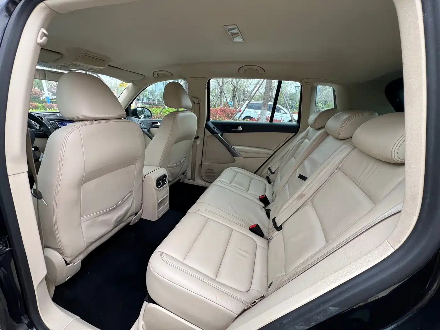 Volkswagen Tiguan 2012 1.8TSI Automatic 4WD Trend Edition фото 8