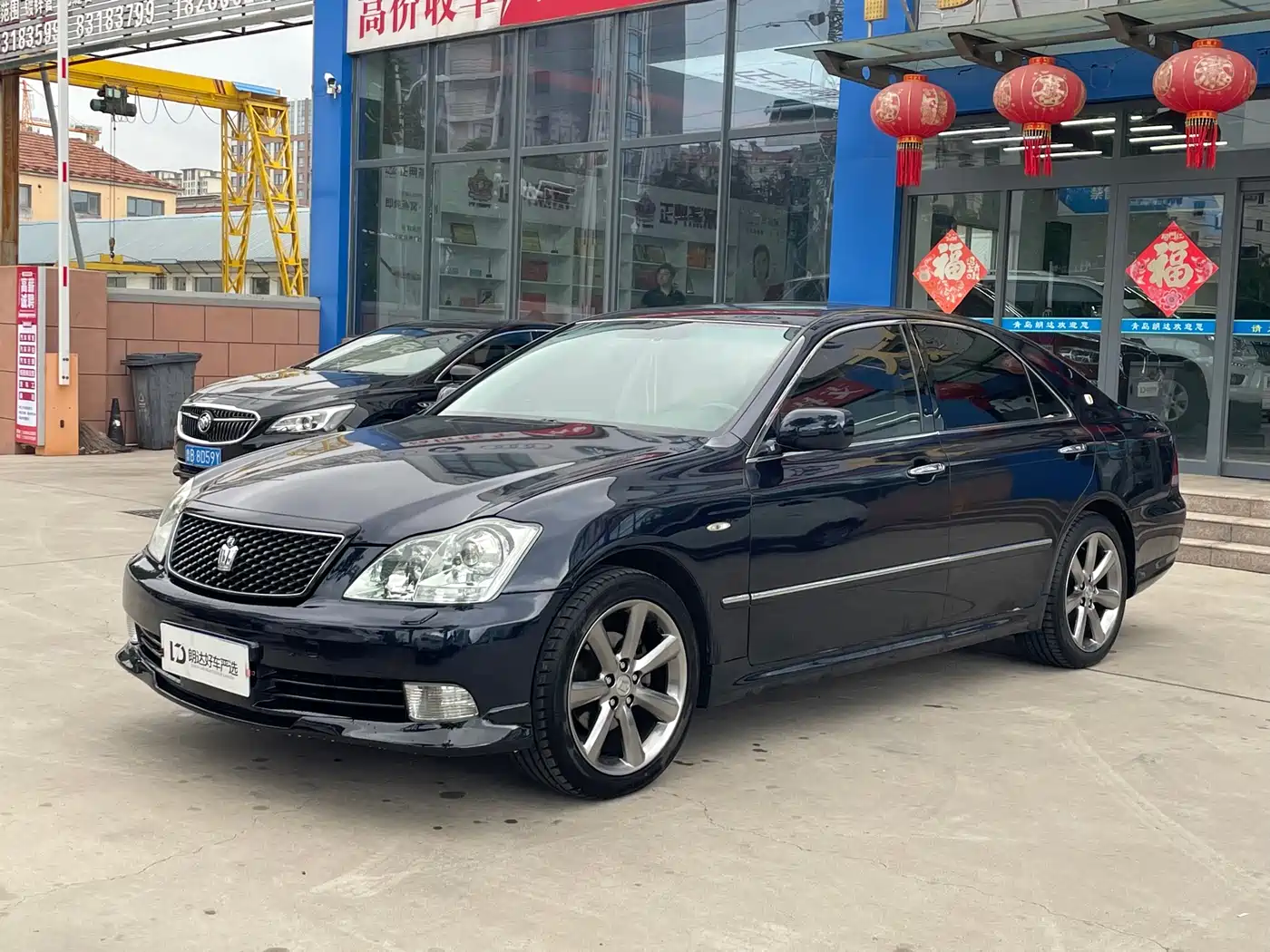 Toyota Crown 2005 Model 3.0L Royal Saloon