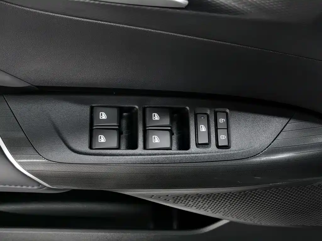 Changan Eado 2026 2025 Blue Whale 1.5T 500Bar Premium